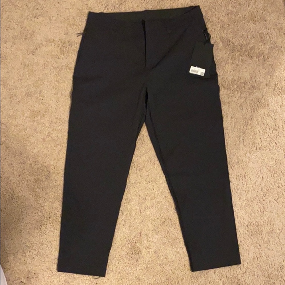 Lululemon dress pant